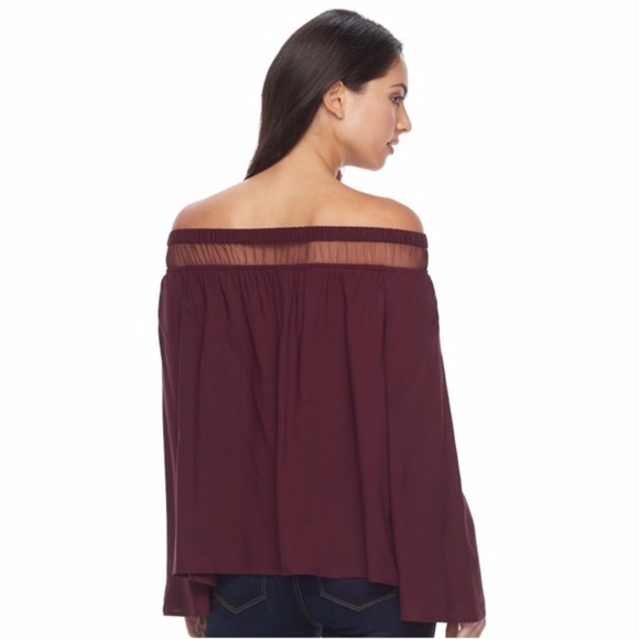 ROCK & REPUBLIC Black Off-The-Shoulder Boho Bell sleeves Top | Size XS 0-2 NWT - Picture 2 of 4